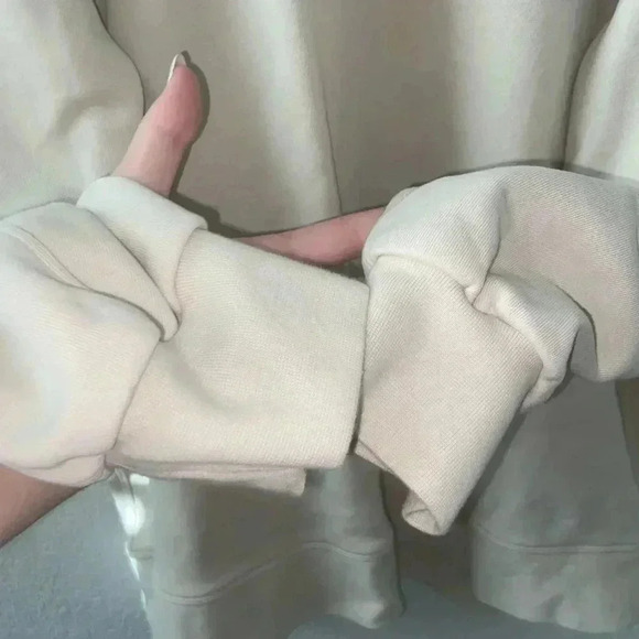 Lululemon Perfectly Oversized Crew - Picture 3 of 6